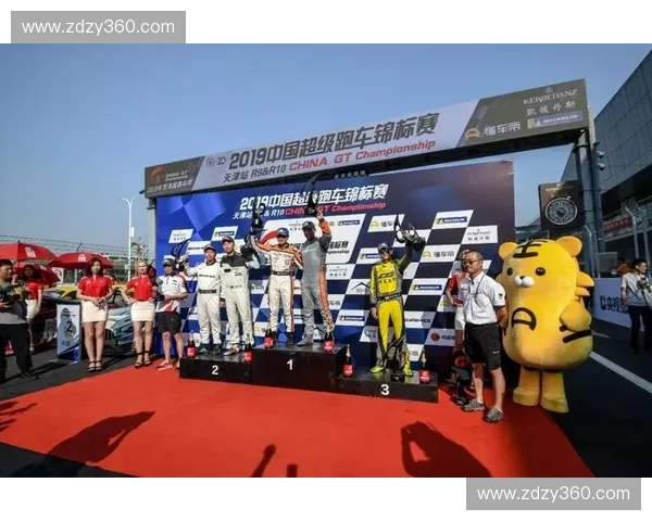 终场绝杀点燃全场激情主队逆转登顶联赛榜首创赛季最佳战绩再次刷新纪录 终场绝杀点燃全场激情主队逆转登顶联赛榜首创赛季最佳战绩再次刷新纪录
